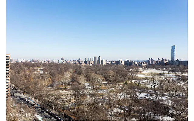 Rented by Douglas Elliman | media 11