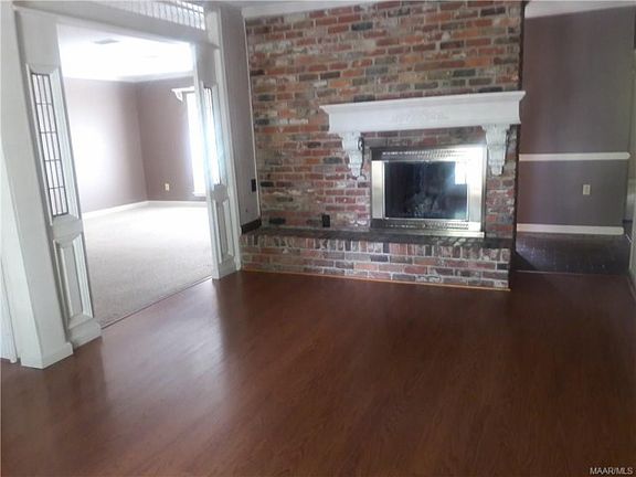 4th image of 660 Glade Park Dr