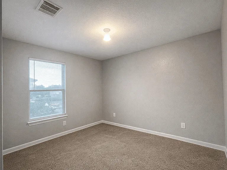 6721 Brothers Ln — Photo 12