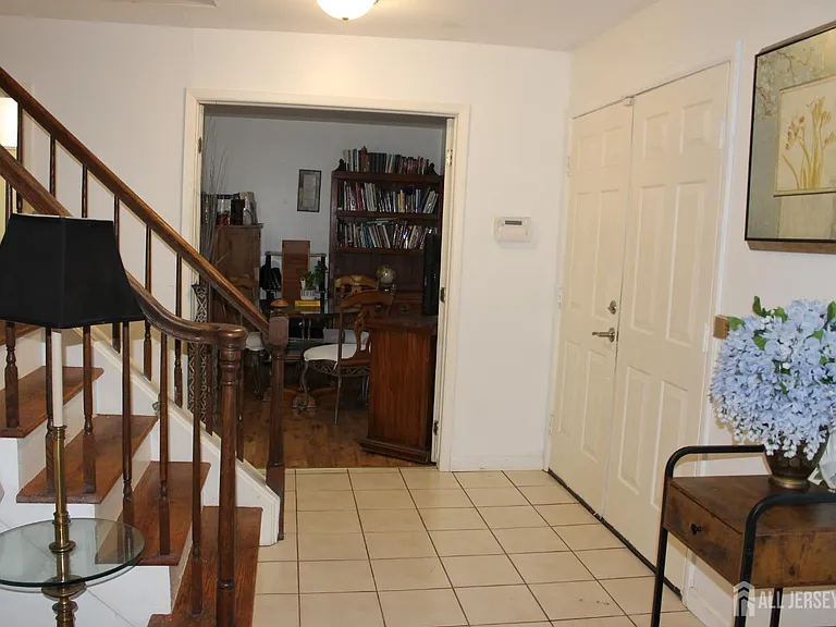 39 Independence Ct — Photo 43