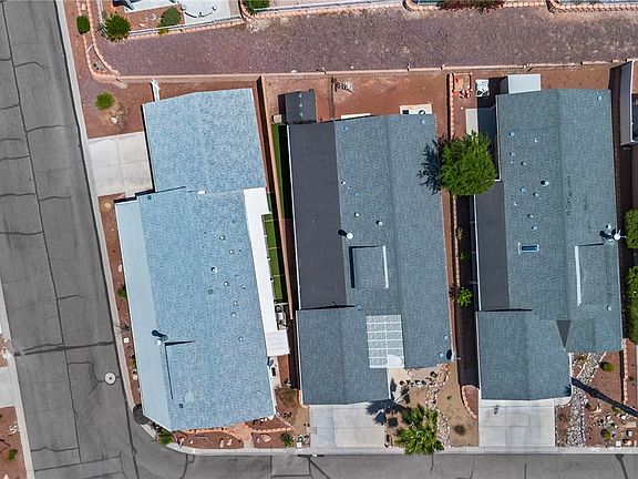 5th image of 764 Desert Crest Drive