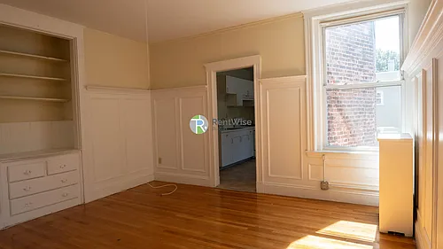 1120 Commonwealth Ave Photo 1