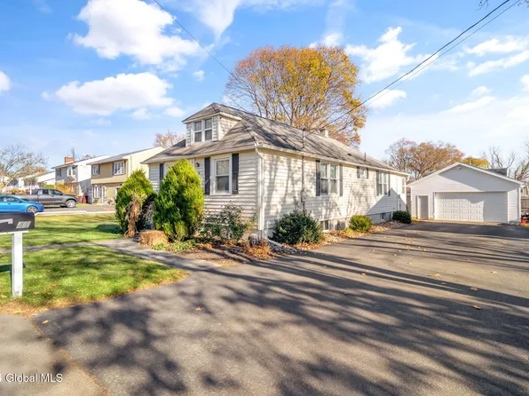 41 Grenada Terrace, Watervliet, NY 12189
