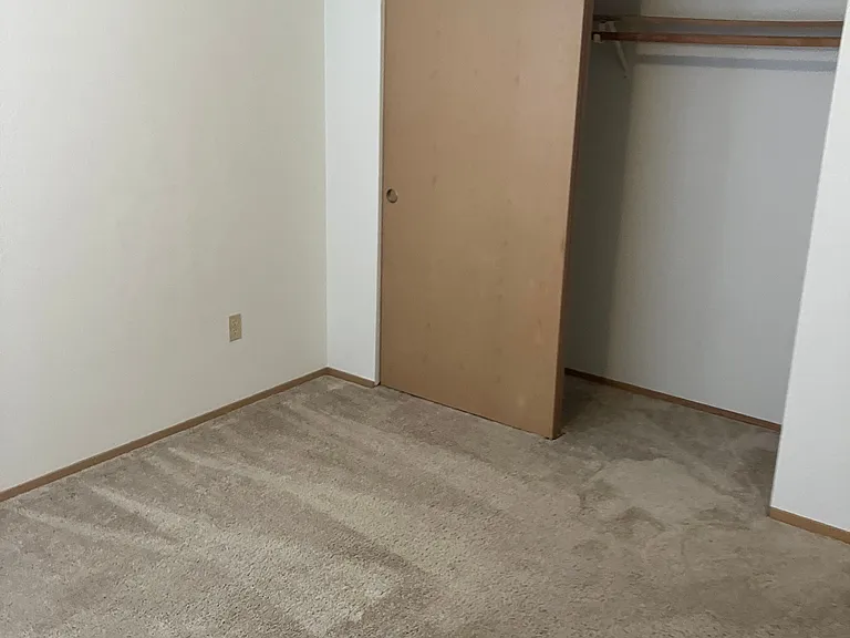 3410 Colby Ave #8 — Photo 12