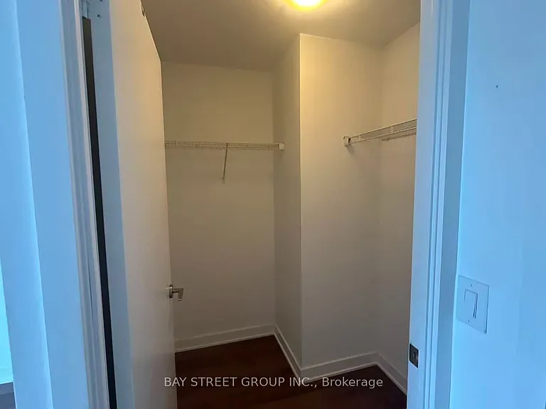 260 Sackville St #909 — Photo 11