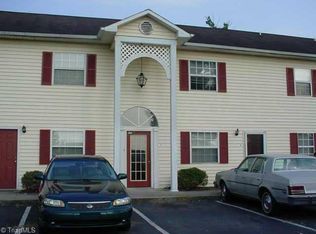 1806 Woods Ln #F, High Point, NC 27265