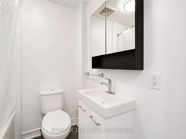 209 Stacey Ave #1 — Photo 22