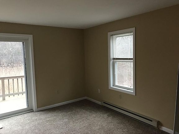 3rd image of 77 School St