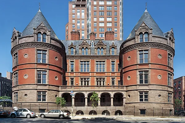 Rented by Corcoran | media 16