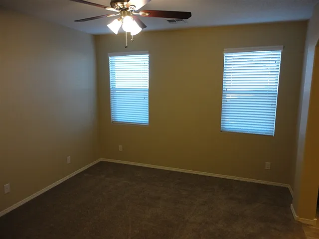 2712 Moon Glow Dr NE — Photo 5