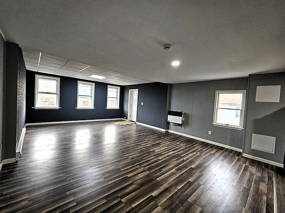 5th image of 119 River St #C