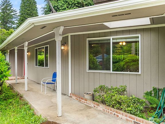 3rd image of 5815 7th Avenue SE