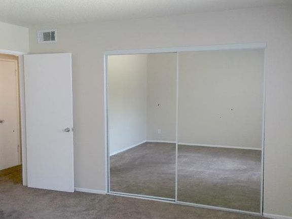 5th image of 25863 Pacific St APT 5