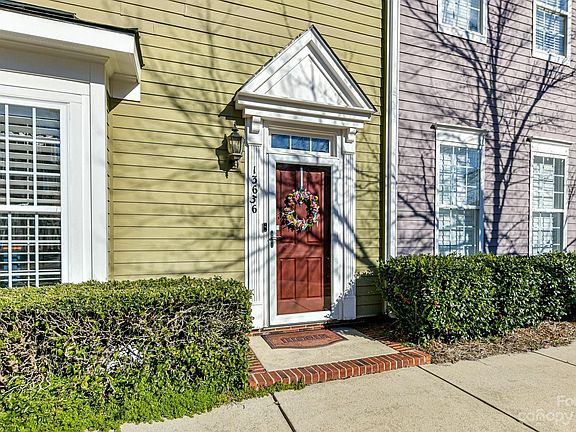 2nd image of 13636 Morehouse St
