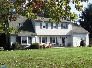 55 Woodbrooke Dr, Coatesville, PA 19320