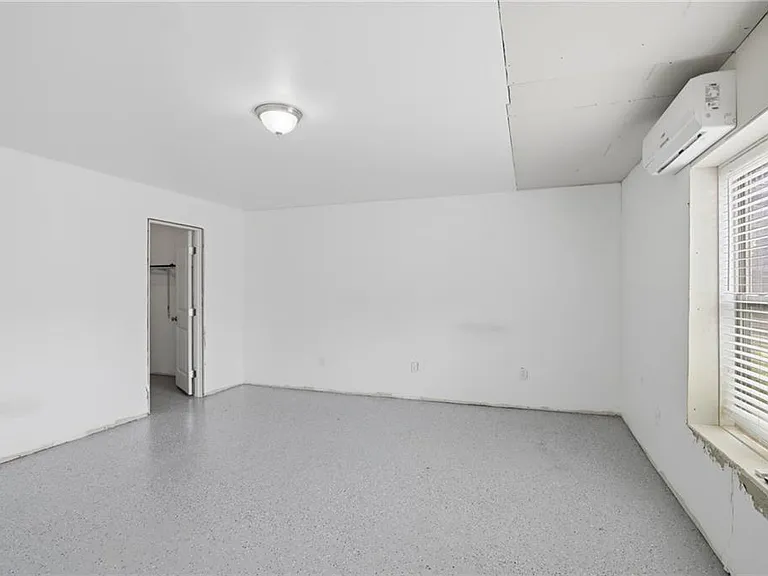 6015 Partners Pass — Photo 37