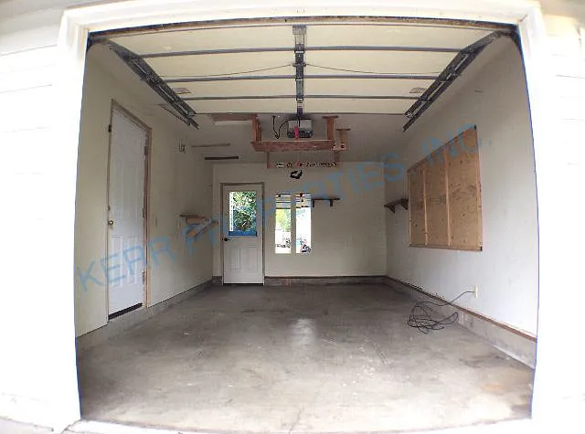 2219 SE Reedway St — Photo 12