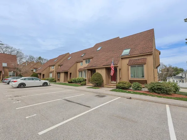 2 Clinton Court, Merrimack, NH 03054