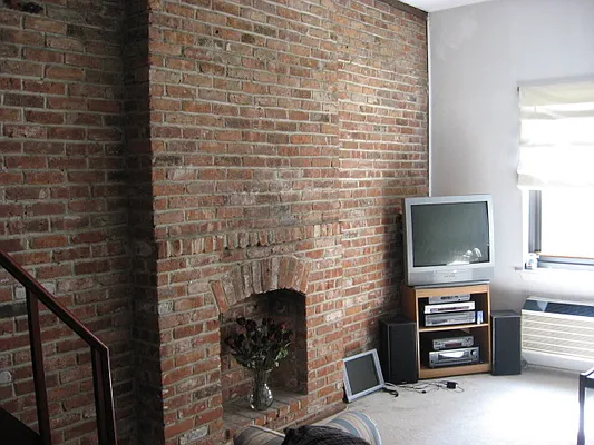 Rented by Prince Real Estate Associates LLC | media 7