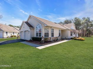 18 Rosewood Court, Lakewood, NJ 08701