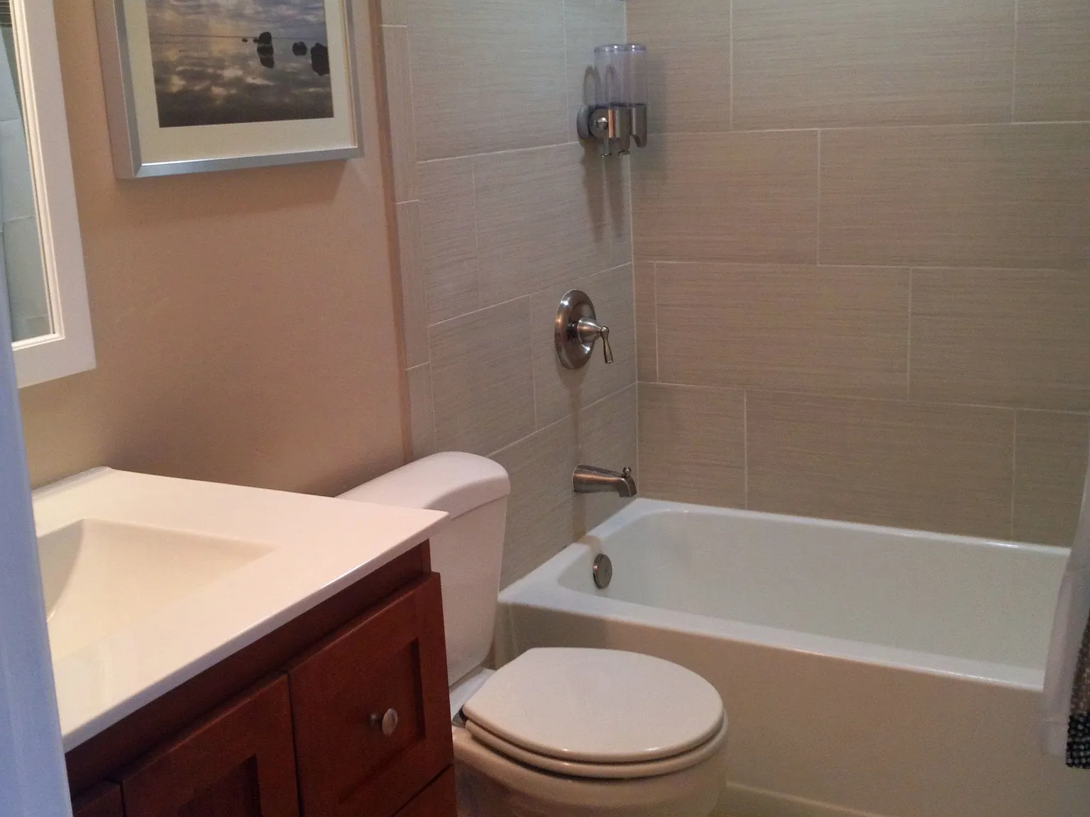 2 bed, 940 sqft, $4,000 — Photo 4