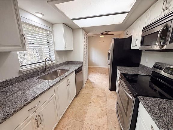 2nd image of 3622 SHADY GROVE CIRCLE