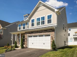 4450 Weejun Loop, Woodbridge, VA 22192