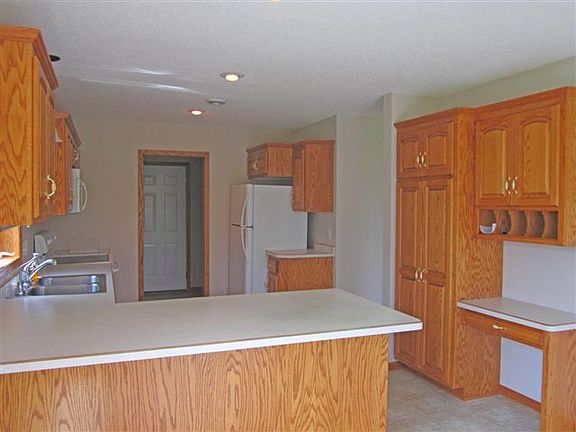 3rd image of 1168 Willow Run Ct