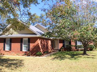 202 Saint Clair Dr, Leesburg, GA 31763