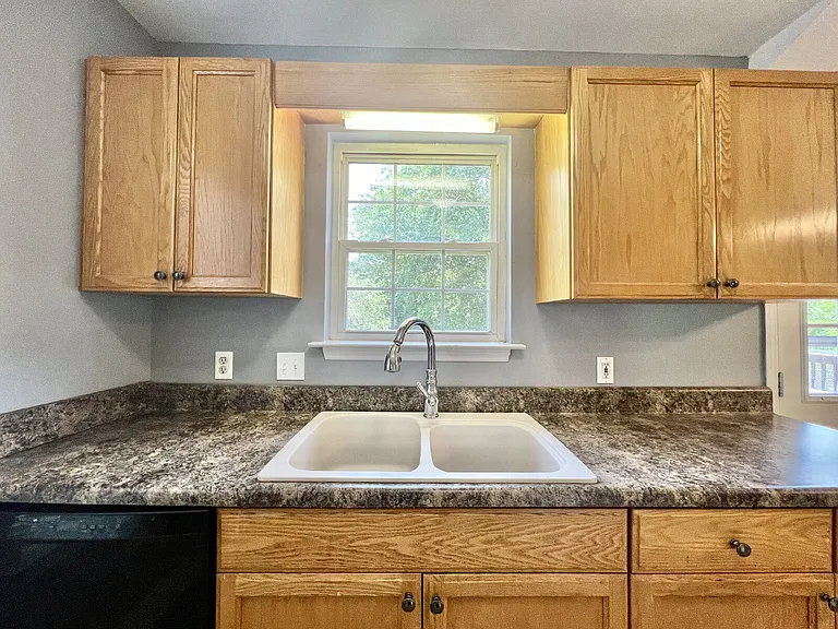 2113 Waxhaw Indian Trail Rd — Photo 9