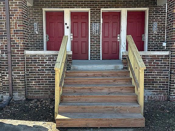 2nd image of 5848-5854 Kennerly Ave