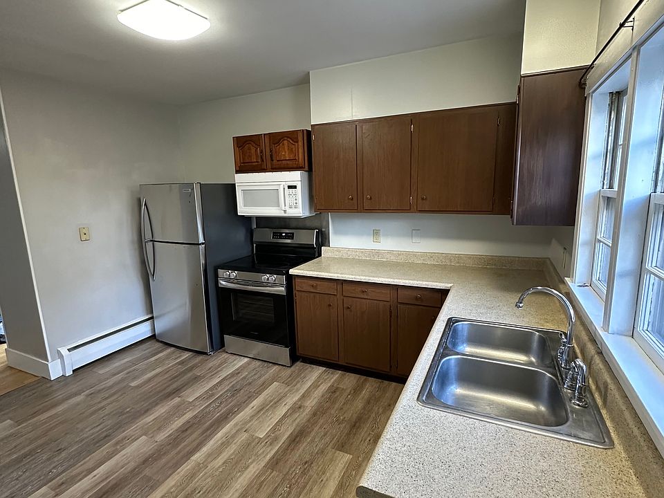 kitchen, brand new appliances