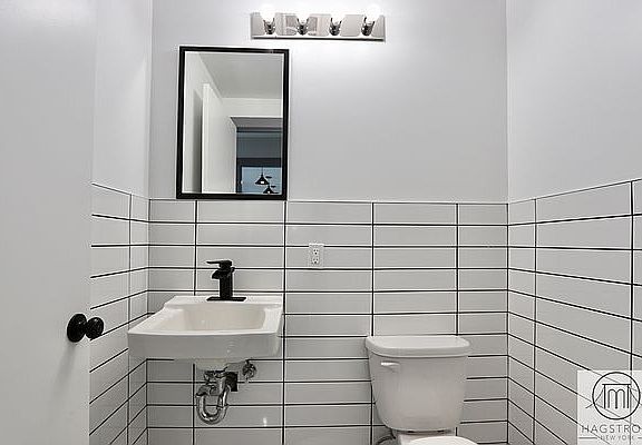 5th image of 1474 Eastern Pkwy #7D