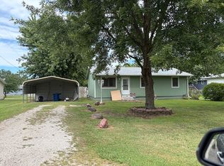 506 W North St, Carbondale, KS 66414