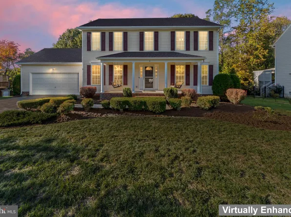 5 Crystal Ct, Fredericksburg, VA 22405