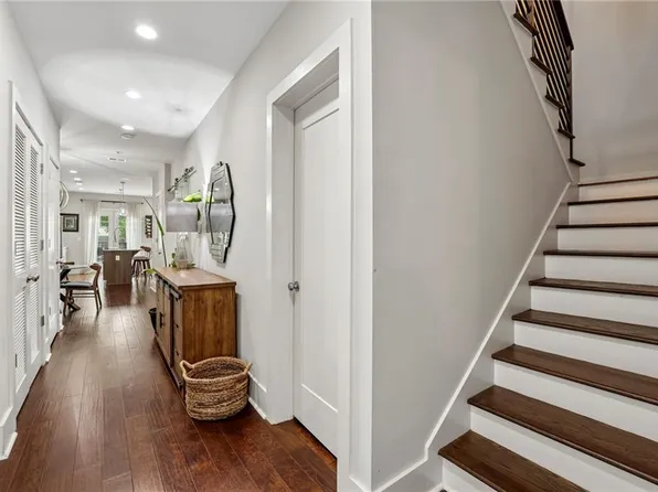 307 Canton Way, Roswell, GA 30075