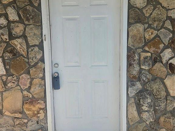 5th image of 3542 Hopkins Ct