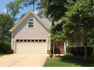 108 Foxcrest Ct, Cary, NC 27513