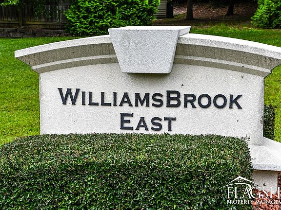 3rd image of 4201-A Brook Creek Ln