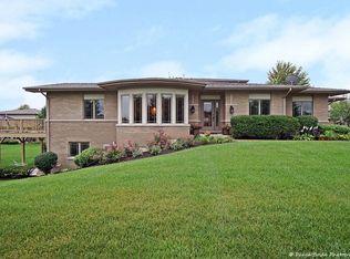 20341 Fallingwater Cir, Frankfort, IL 60423