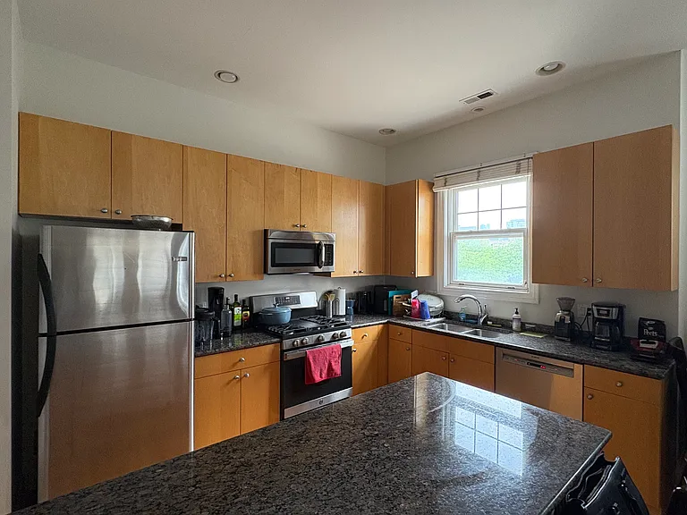 1347 W Washington Blvd #3A — Photo 6