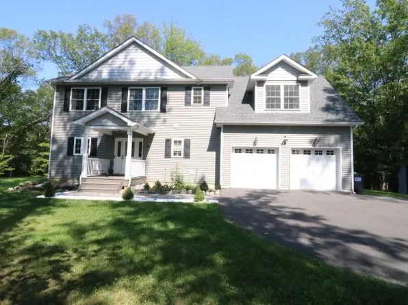 15 Bisch Road, Middletown, NY 10940