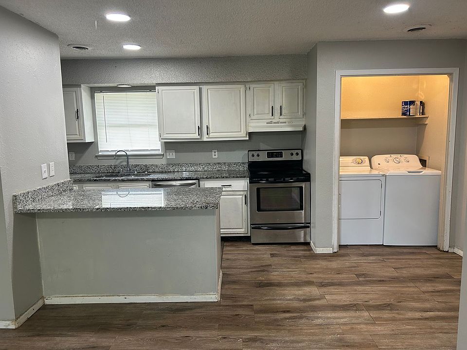 1st image of 1602-1605 Juniper Cir #2438507B