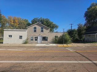 120 Morse St N, Nya, MN 55368