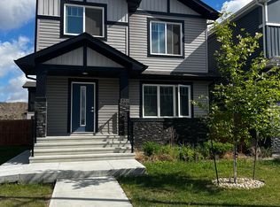 6486 177a Ave NW HOUSE 1, Edmonton, AB