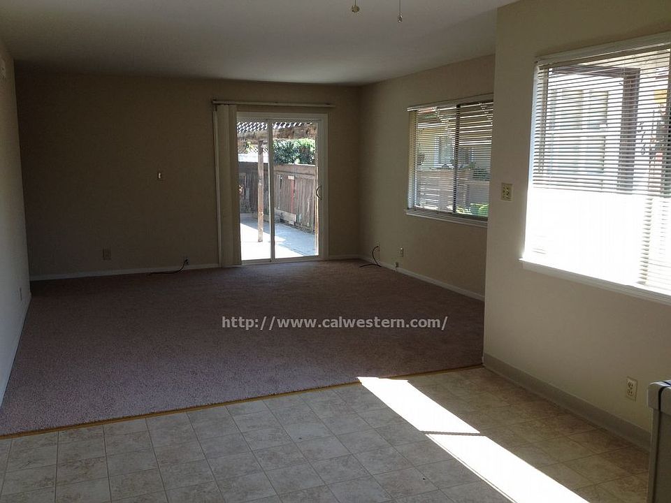 2nd image of 516 Hazel Dell Way