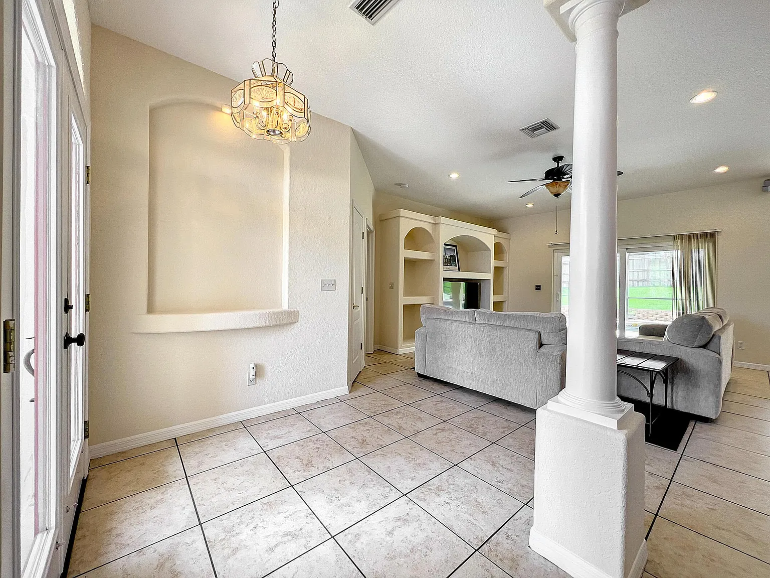 3 bed, 1889 sqft, $3,250 — Photo 3