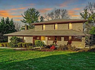 3240 Round Hill Rd, York, PA 17402