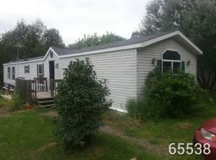 112 Lakeshore Dr, Moose lake, MN 55767