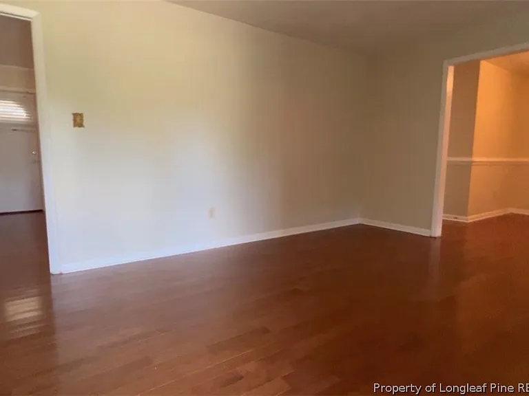 1319 Levy Dr — Photo 26